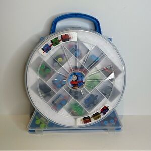 Thomas & Friends Train Set with Blue and White Case 16 Trains